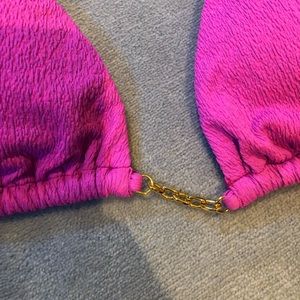 ViX bikini triangle top. NWT. Size S. Chain triangle top